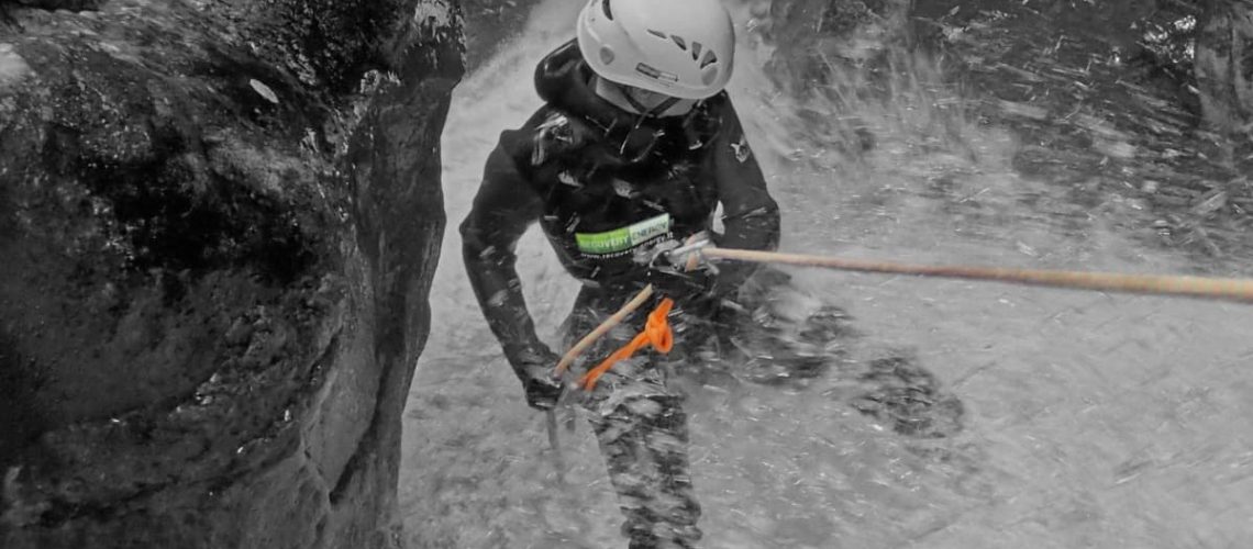 5-motivi-per-fare-canyoning-recovery-energy